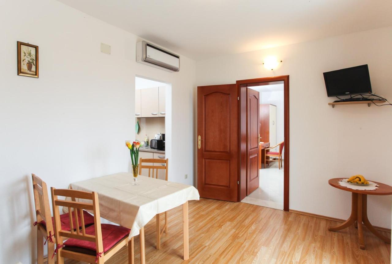Apartments Ana Lopud Ngoại thất bức ảnh