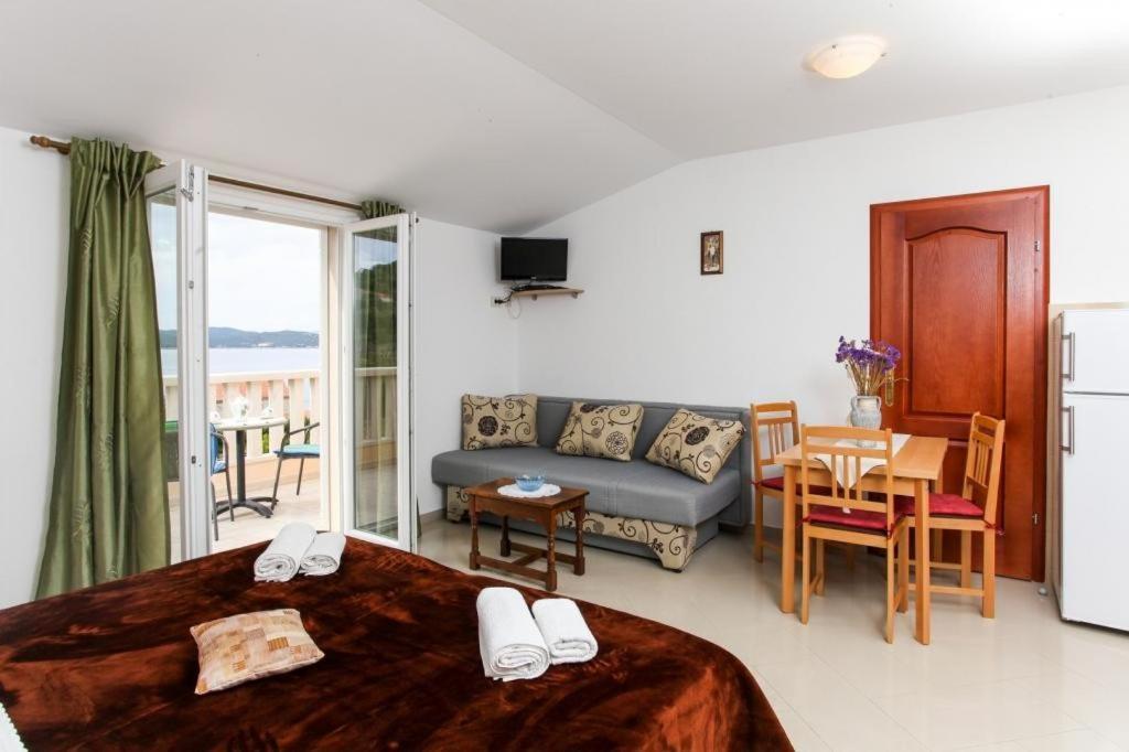 Apartments Ana Lopud Ngoại thất bức ảnh